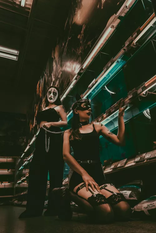 Just a little snack 🐱 by Thexxxcoven