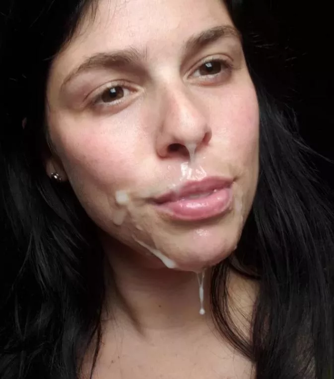 Just a milky smile 😁 posted by sheisatang