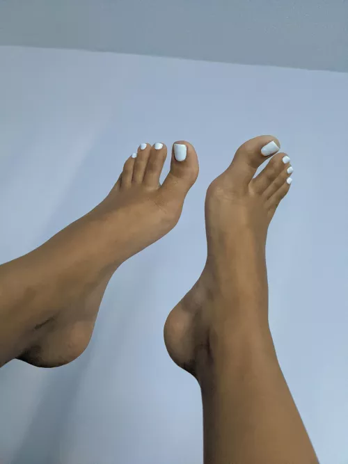 Just a peak at what's going to make you cum by kitsunexotic