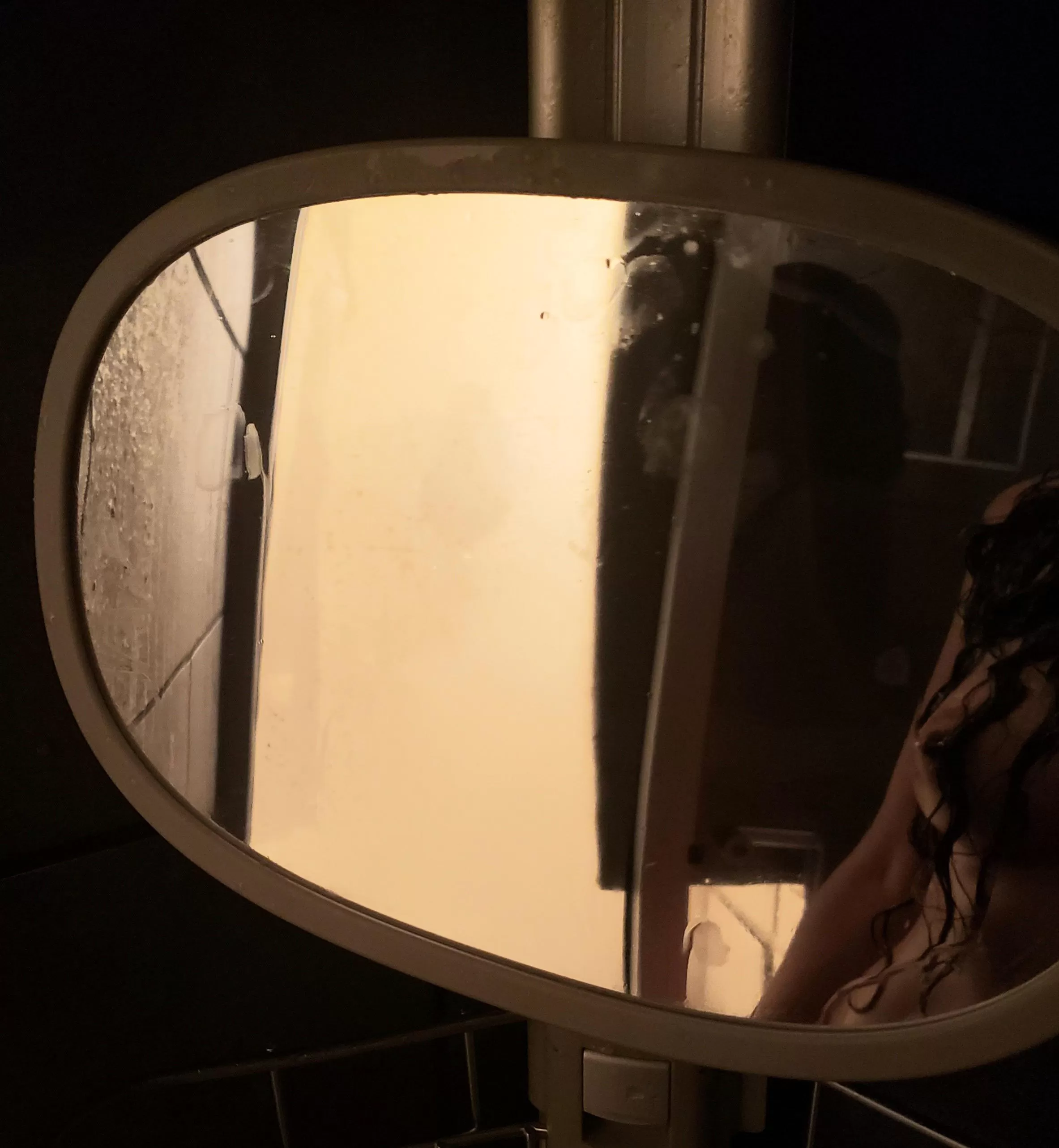 Just a Peek posted by sinkers_whim