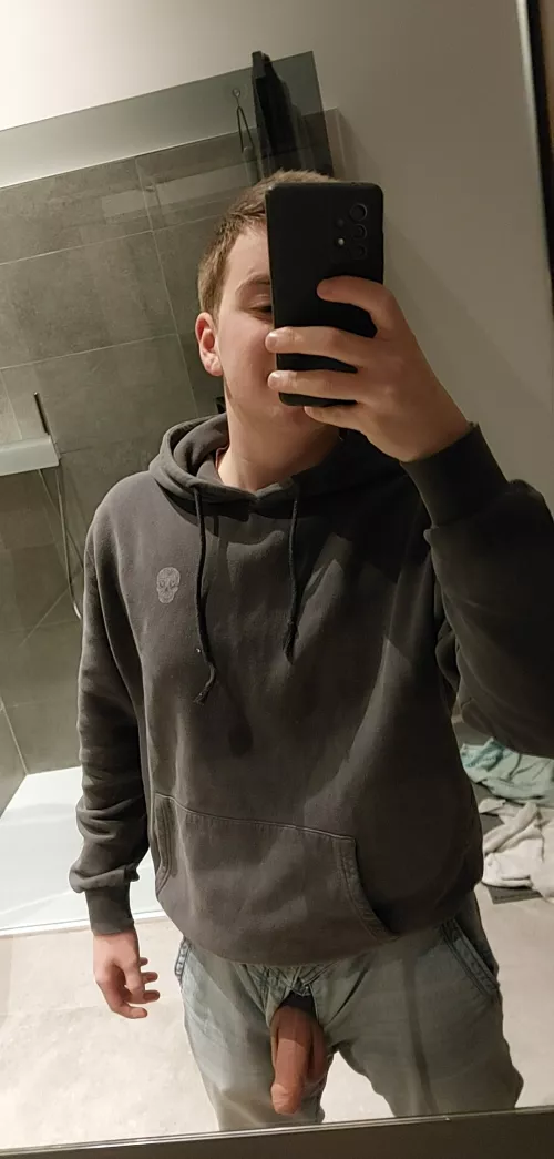 just a quick pullout [19M] by jorenchamp