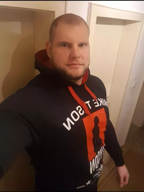 Just a selfie 🙂 by Wrong-Engineering-74