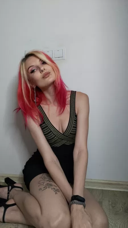 Just a selfie 😊 by lidkabanditka