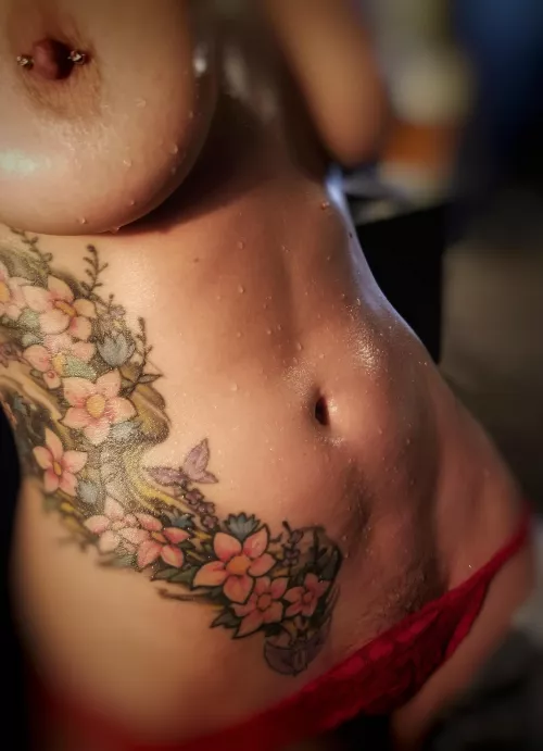 Just a sexy pic I took of the wife. by notcreative76