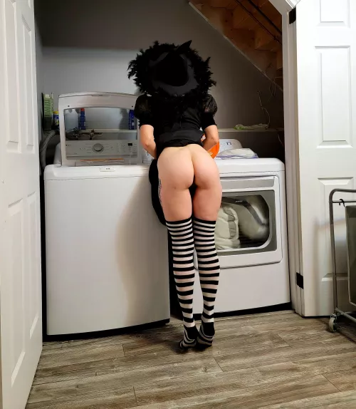 Just a slutty witch doing some laundry on Halloween.. 🎃👻 by Broadwhorizons