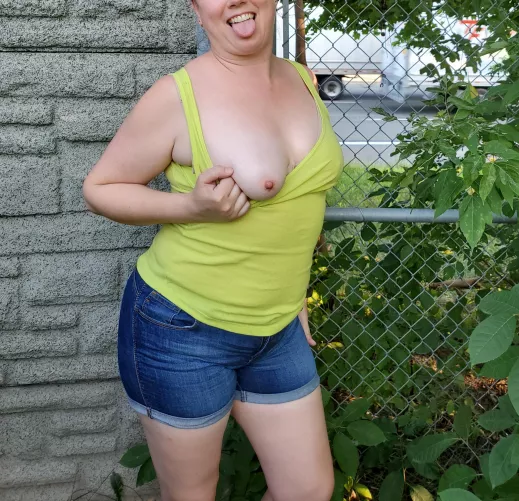 Just a small flash by stevie_stunner