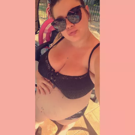 Just admiring the bump 🙃🙃 Counting down the days till I grow a new one 😈🤰🏼 by redlotuss159