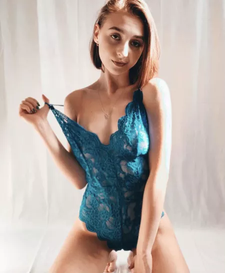 Just after the chop 💇🏻‍♀️ by Sylksmooth