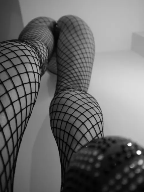 Just al ittle bit out of focus by MissPaw80