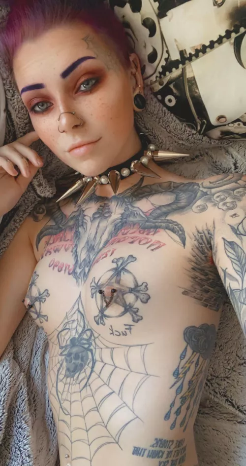 Just an inked brat 🌶 link in comments ☺️ by spider_legs666
