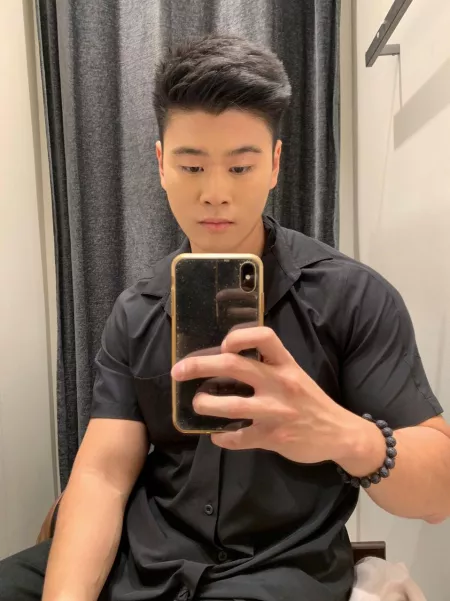 Just another fitting room selfie 🥰 by ScarletWizzard