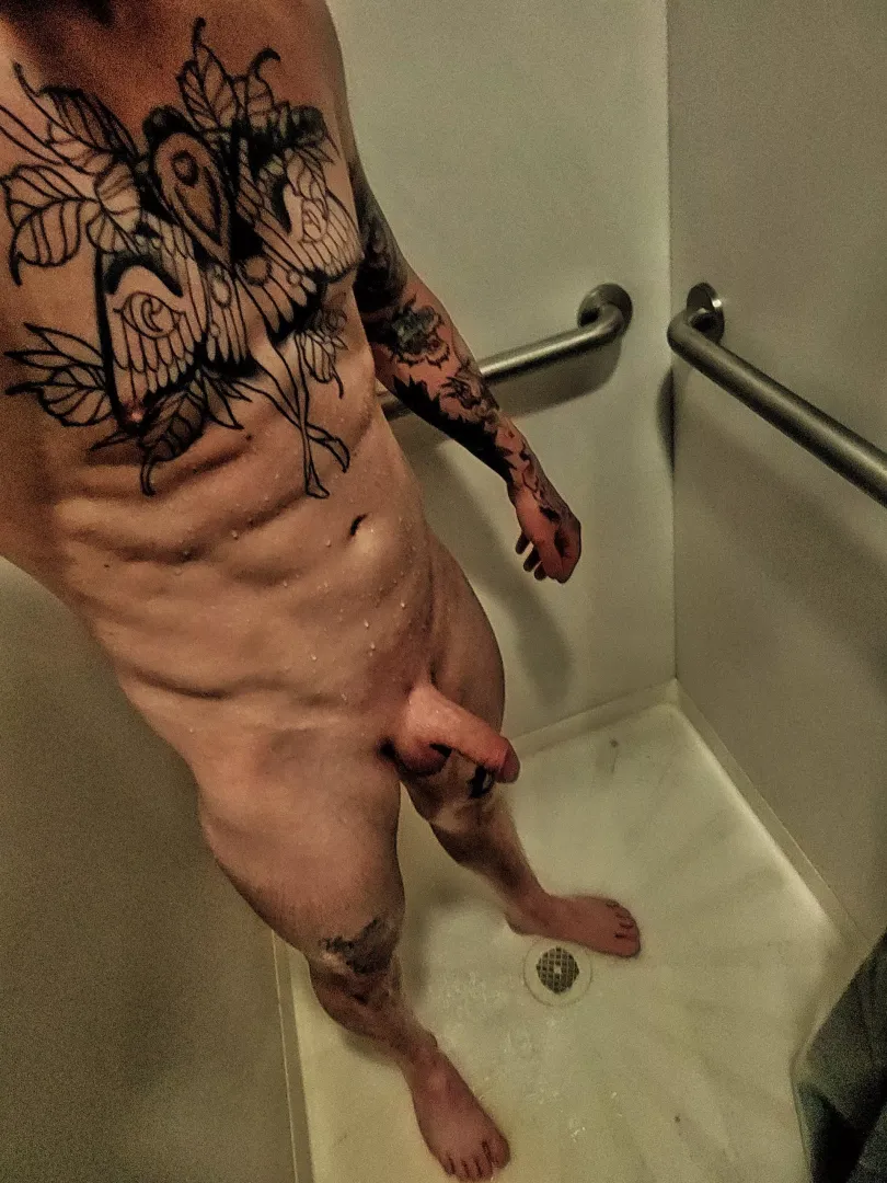 Just another Gym shower video 🚿❤ posted by TampaJody