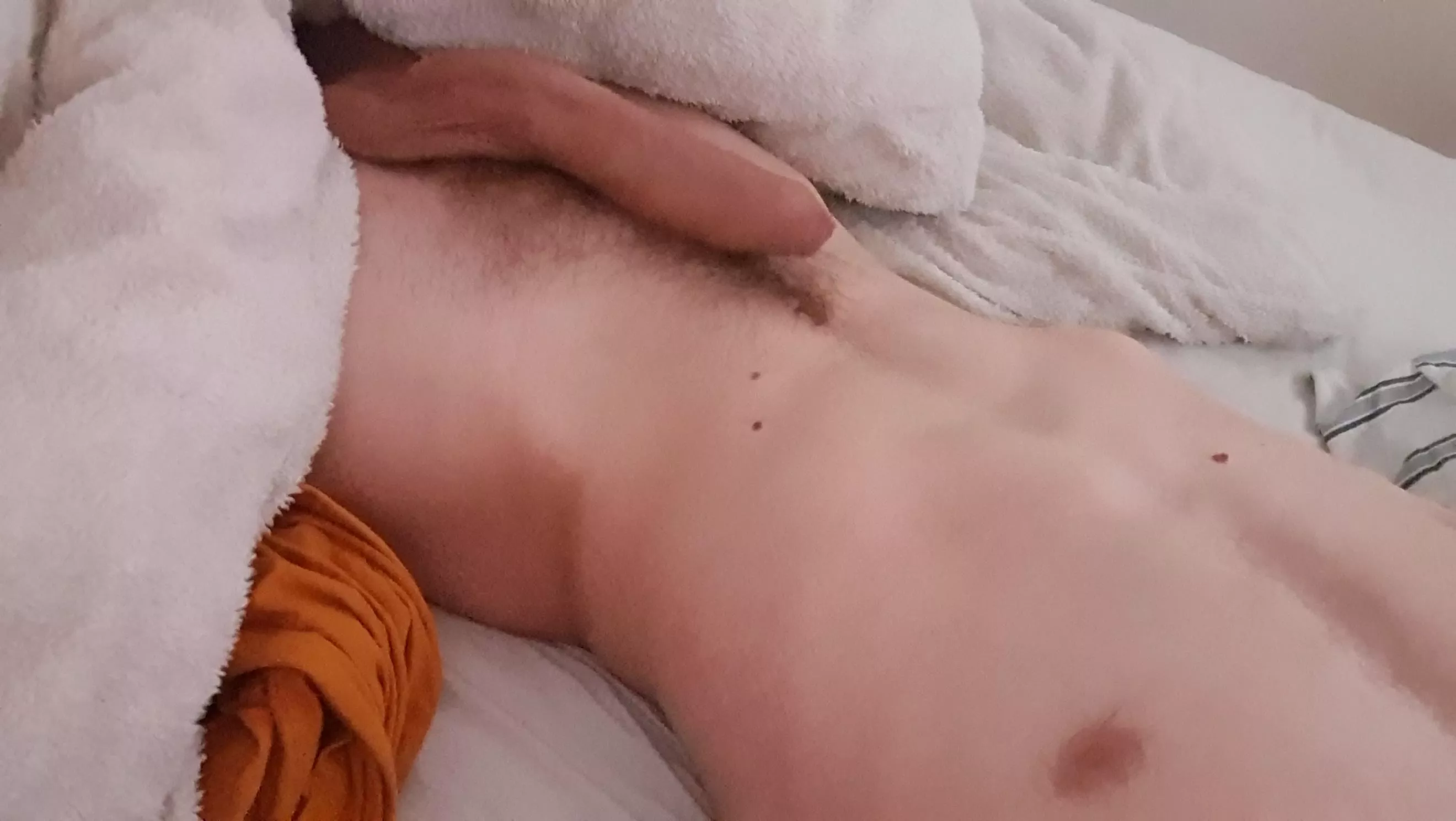 Just another thick cock bolted on a small body posted by peternudes98