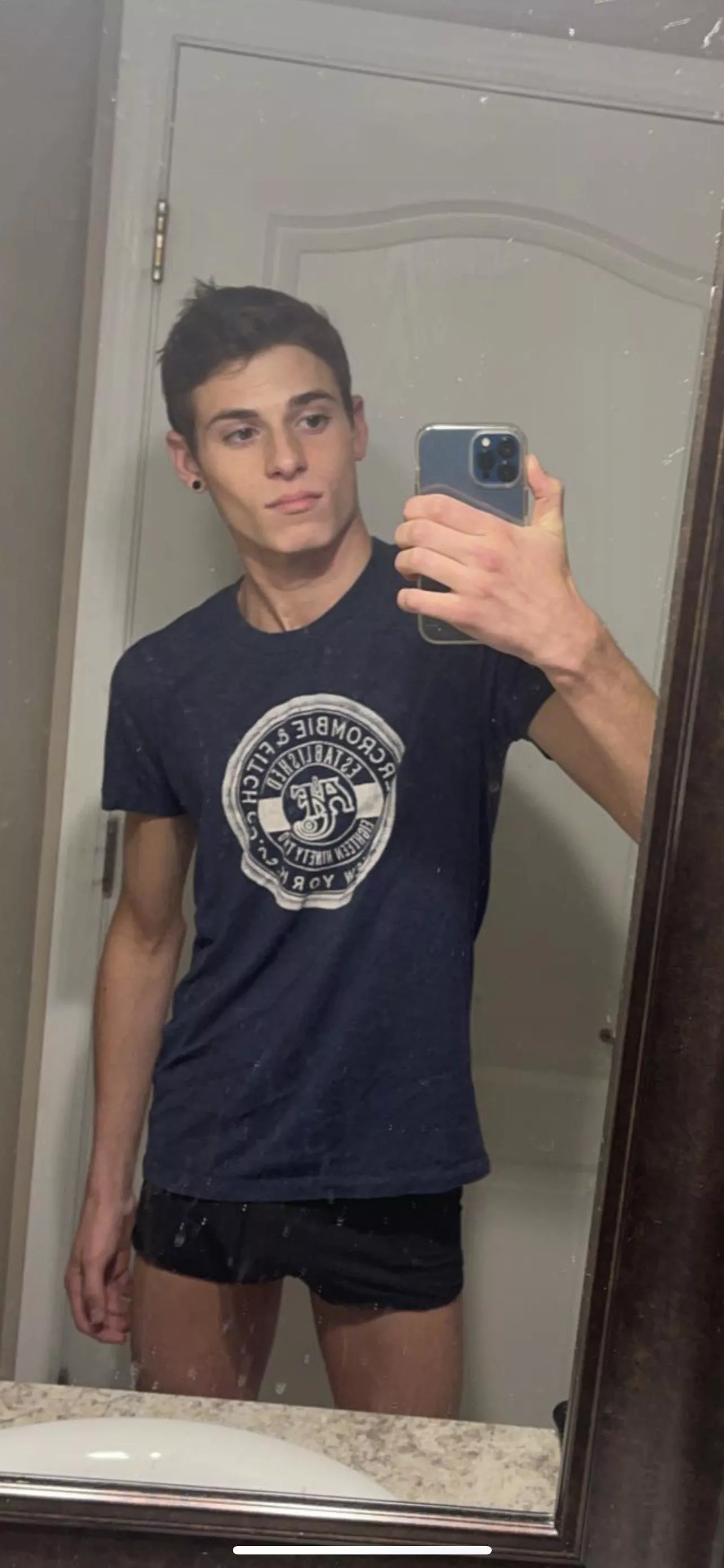 Just another twink here😙😛 posted by rafaelvegaa