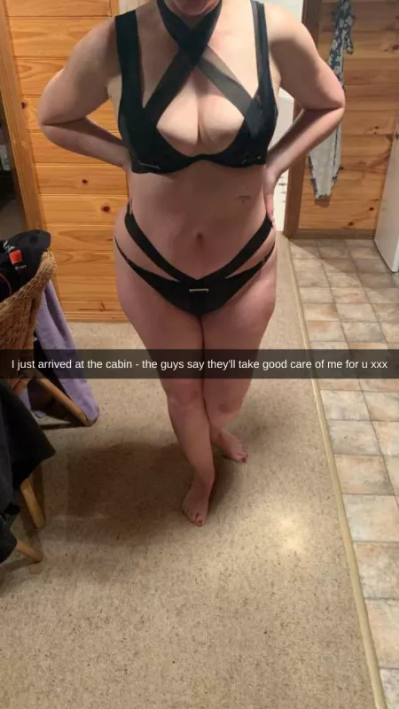 Just arrived at the cabin, they promised to take good care of me by captionsaremylife