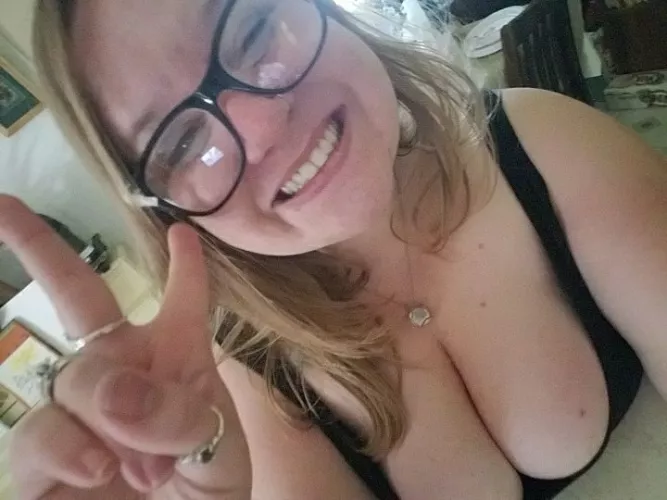 just being wholesome :3 by DipshitMcGoo