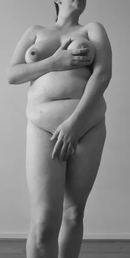 Just call me Aphrodite 😛 by kzmzez