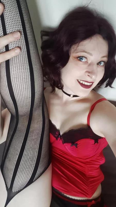 Just casually showing off my flexibility by Pyroddiction