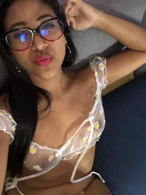 Just checking if people likes me in this sub Reddit ❤️🥺 by GiaMorena