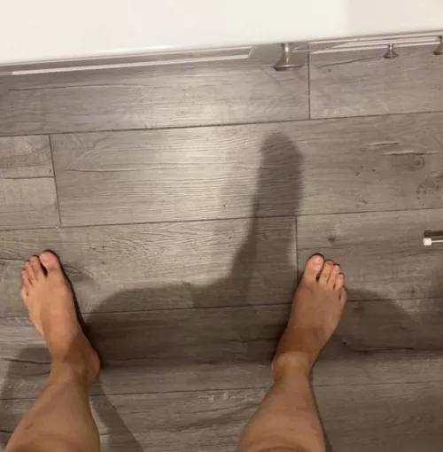 Just chillin by BigChungusOnMyFungus