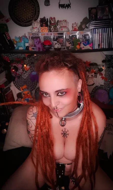 Just chilling and being a happy pet. (Wearing a 6kg heavy steel collar 😁) by Nekotied