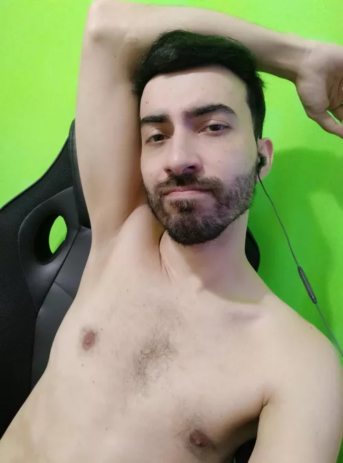 Just chilling out by jamesguldan