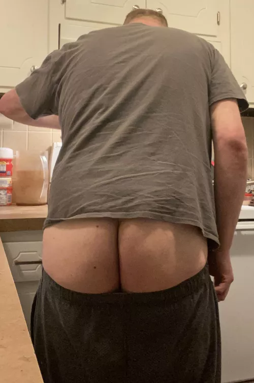 Just cooking dinner… by ShakTot