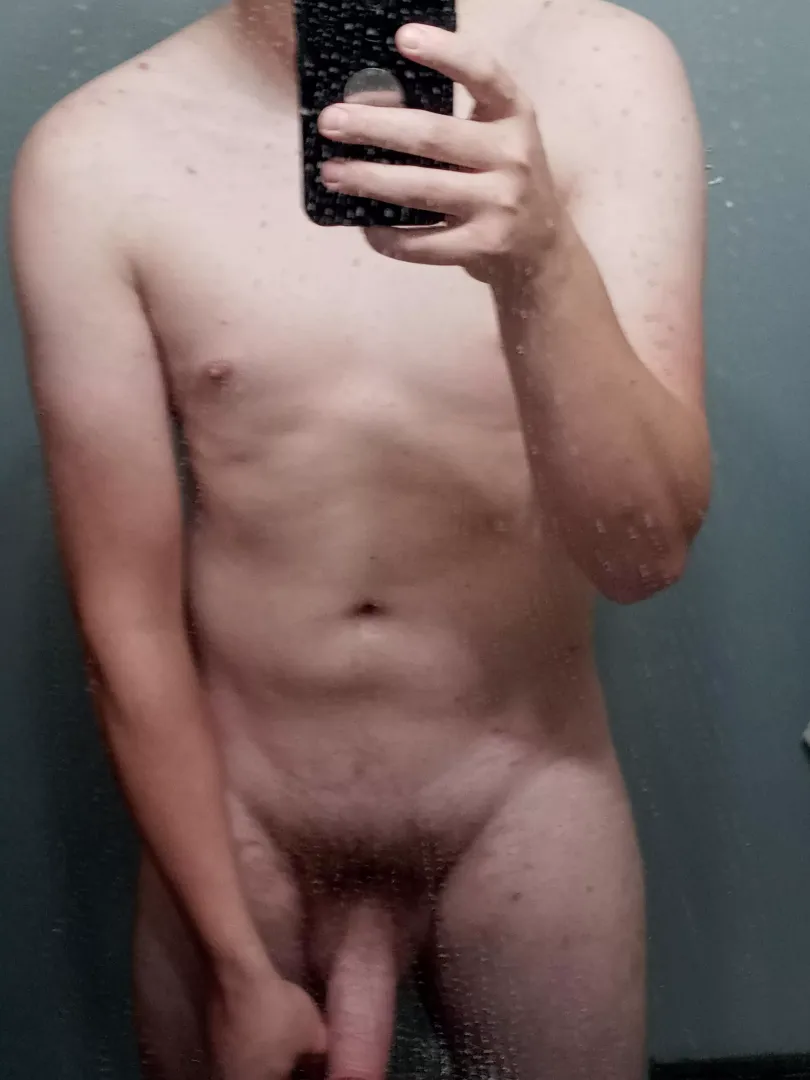 Just feeling myself [M] posted by SnooTomatoes2083