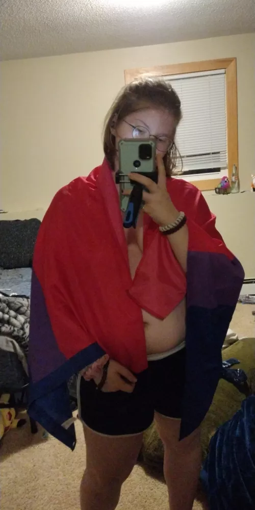 Just feeling pretty tonight by astroroot