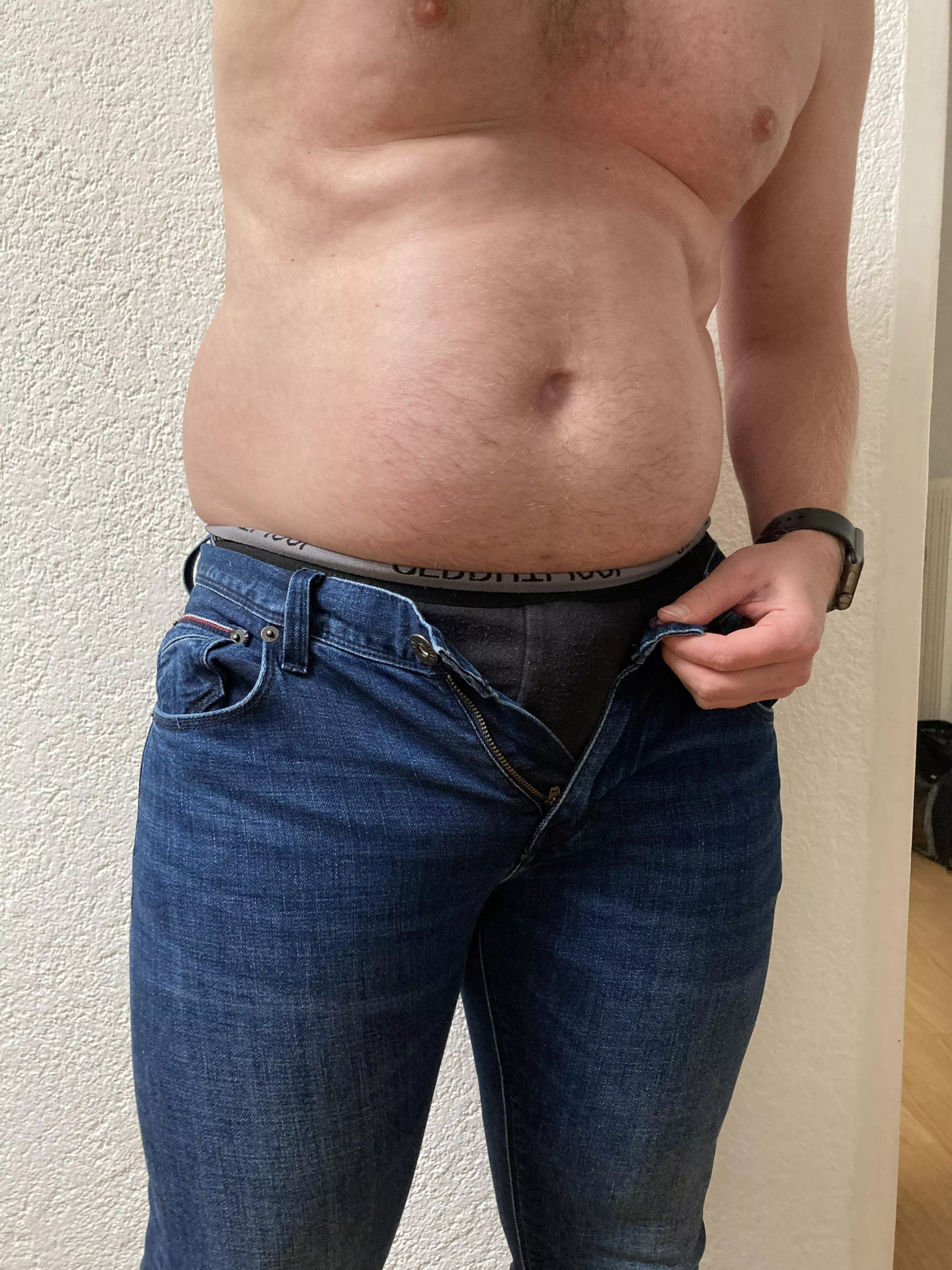 Just felt like taking a pic ☺️ Enjoying my bodyshape posted by Interesting_Tax_7662