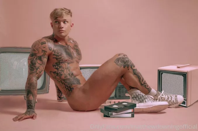 Just found this guy, I’m in love 😍 his names Matt Downing. @matthewdowningofficial on OF by gvalkzeu