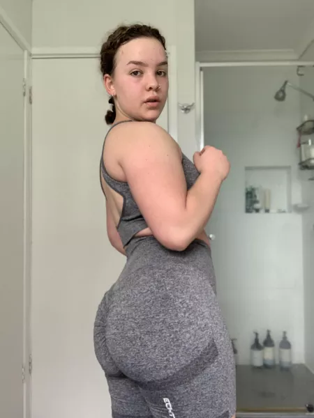 Just got back from my run 💦 by veganskank