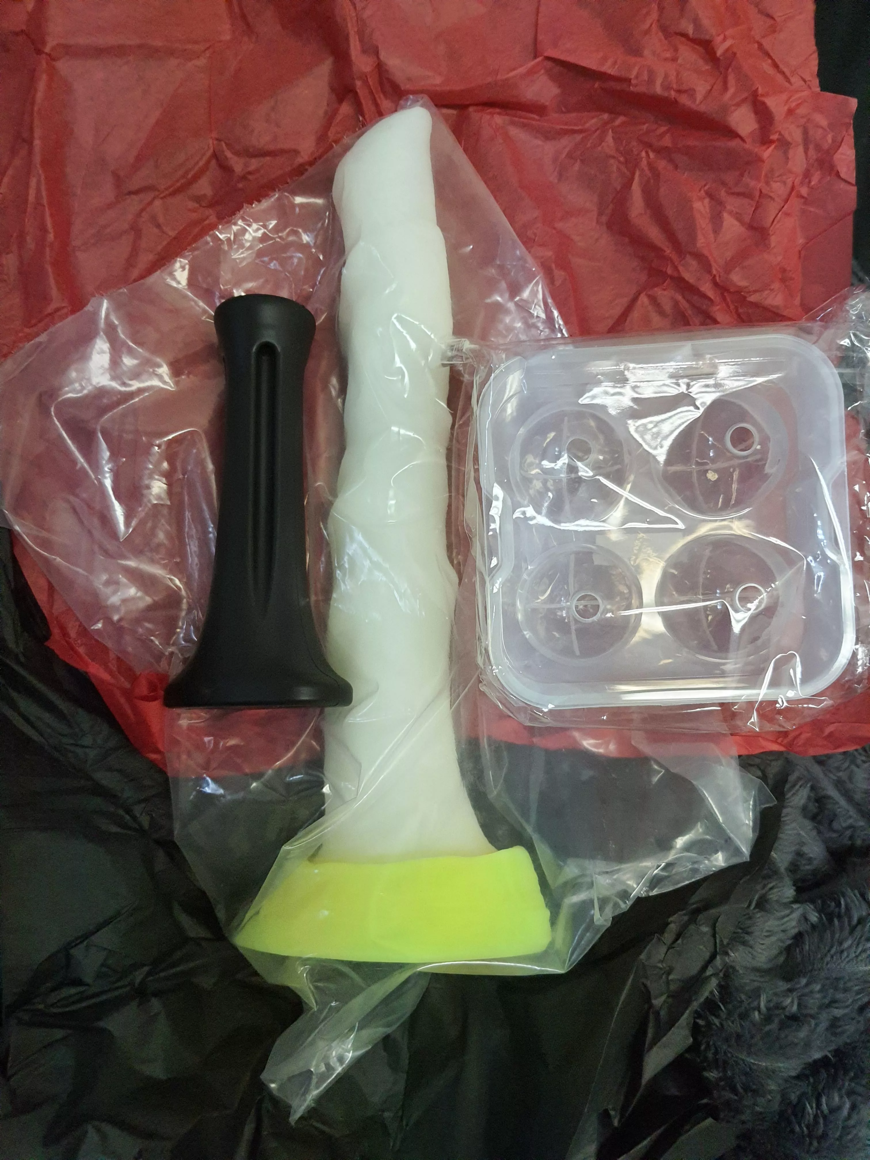 Just got this gorgeous egg layer from Primal Hardwere~ Can't wait to put it to good use 😈 posted by D0pamineWh0re