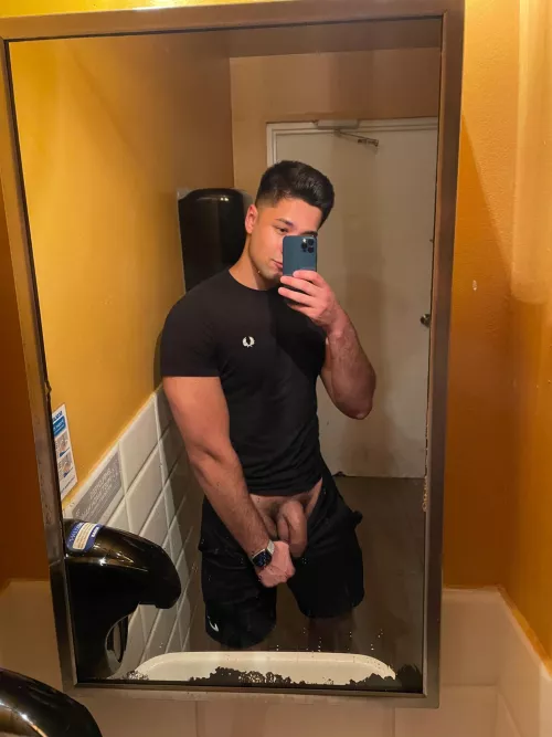 Just got verified! Here’s my softie 😛 by tripodtouch