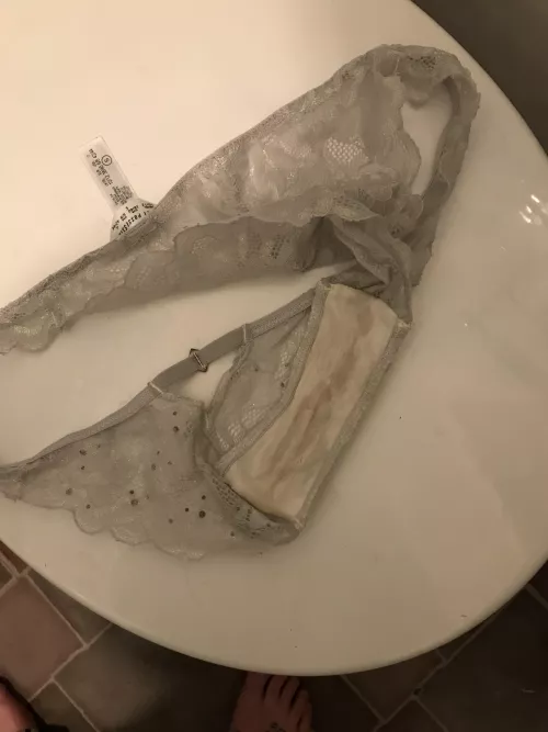 Just had a bath and taken these beauty’s off only been on a hour wile I was out who wants them ;) by Xxcatthyx