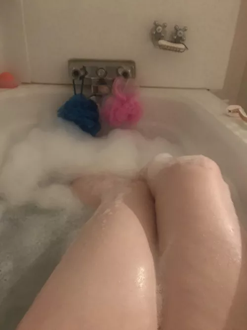 just had a bath. ☺️ laying naked on my bed now hehe. by mizz_xx