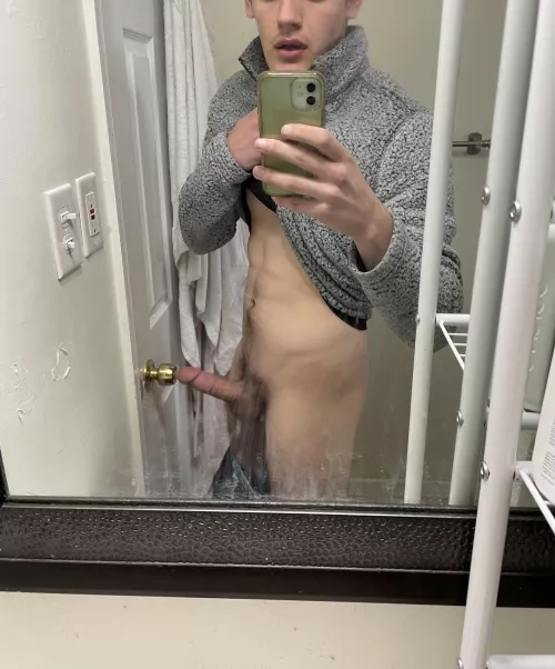 Just hangin ;) by Suspicious_Captain_8