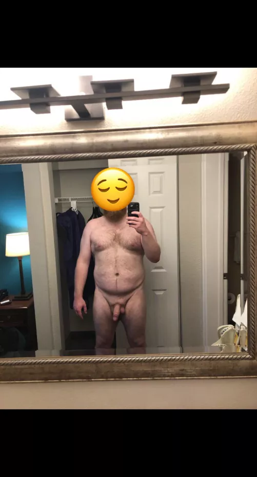 Just hangin out by Aaron_-_-_-