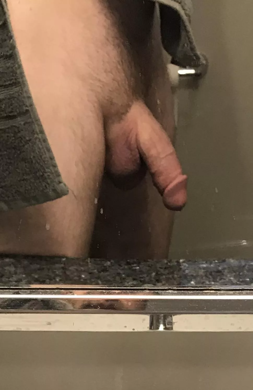 Just hangin’ posted by Yigly3013