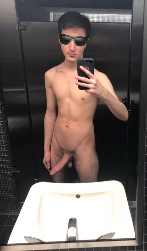 Just hanging out fully naked in my college bathroom. And older pic but one of my favorites by BigCocKyle