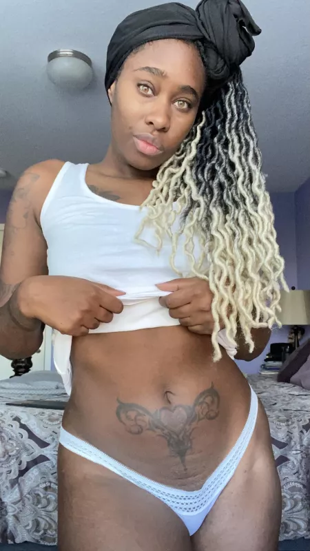 Just kind of a lazy day 💕 hope yours is relaxing too 😘 by karmasutru