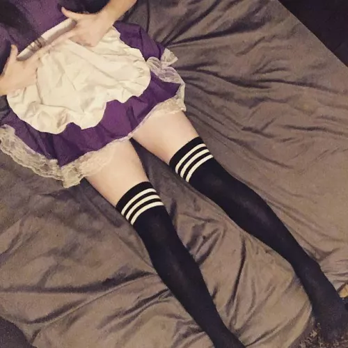 Just laying here thinking bout you 💜 by thighhighgoodbye