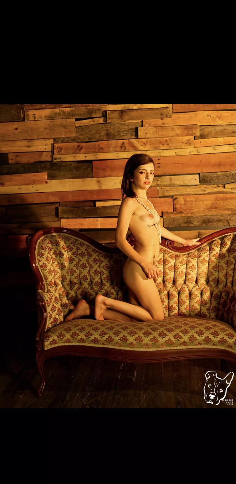 Just me and my AA cups🥰 posted by elizahaze