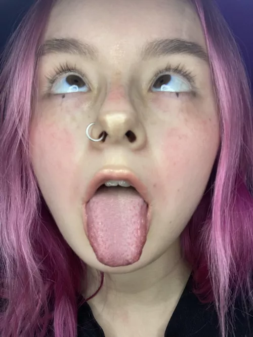 just me f22 by melspringg