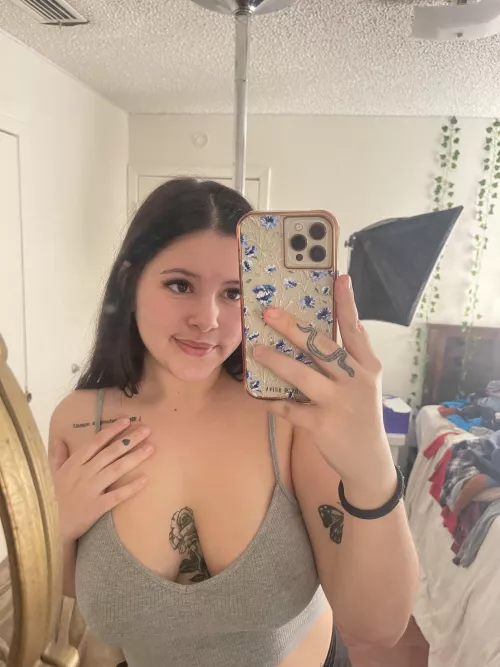 just mid laundry selfie by heyimsugarylove