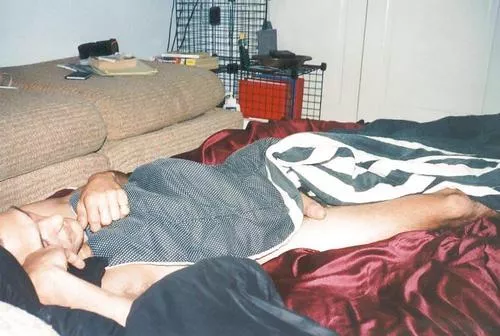 Just peeking out posted by menareamazing