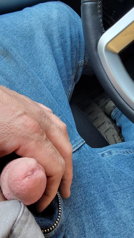 Just pulled up to the off ice and thought inwould pull out my cock (m) by Colorado_mtb