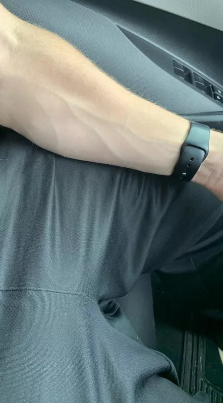 Just ready to grip some throats - ladies? by MusclesandWine