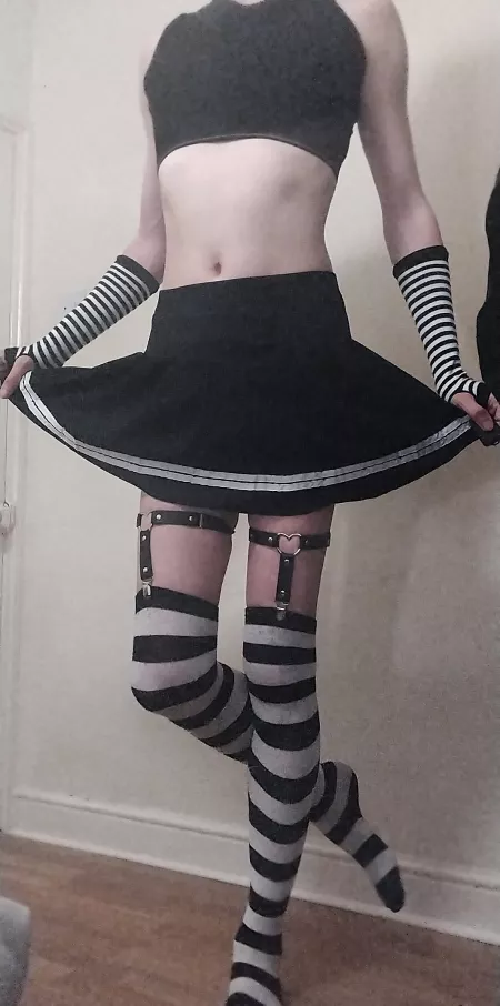 just realized this outfit makes me look like a goth cheerleader 🤭 by BlooperNSFW