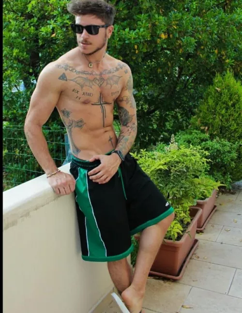 Just relaxing outside. Jk. I posed like a SOB. Lol. ✌ by Crixuseatstacos